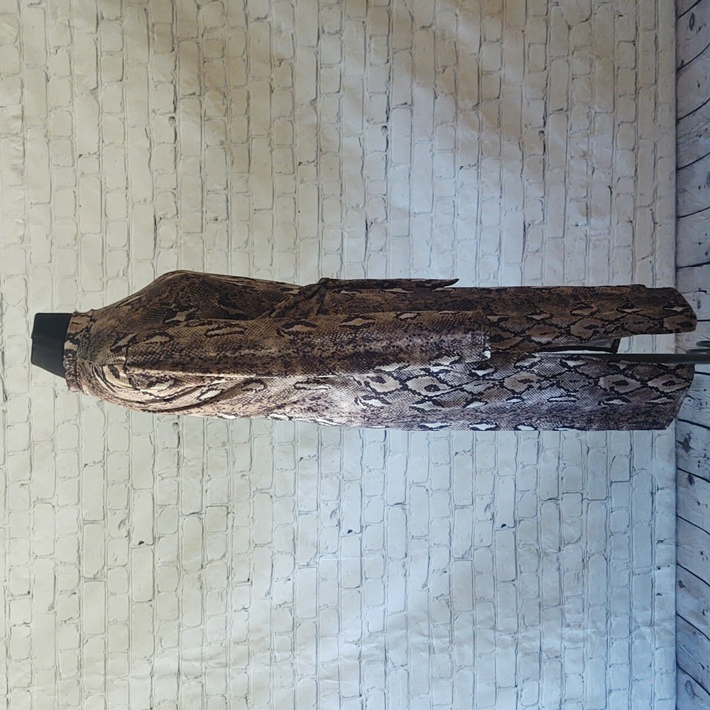 Size Large Mock Neck Reptile Print Dress with 2 Side Splits - Picture 3 of 9